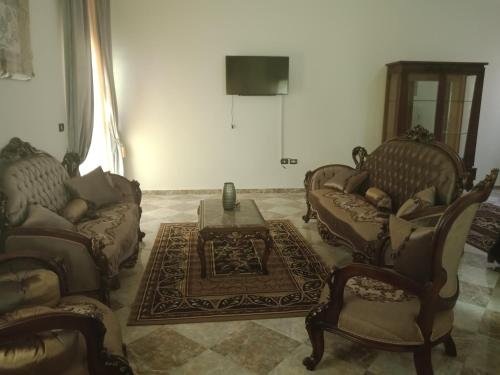 Каир: Yasmine 5th Settlement Apartment