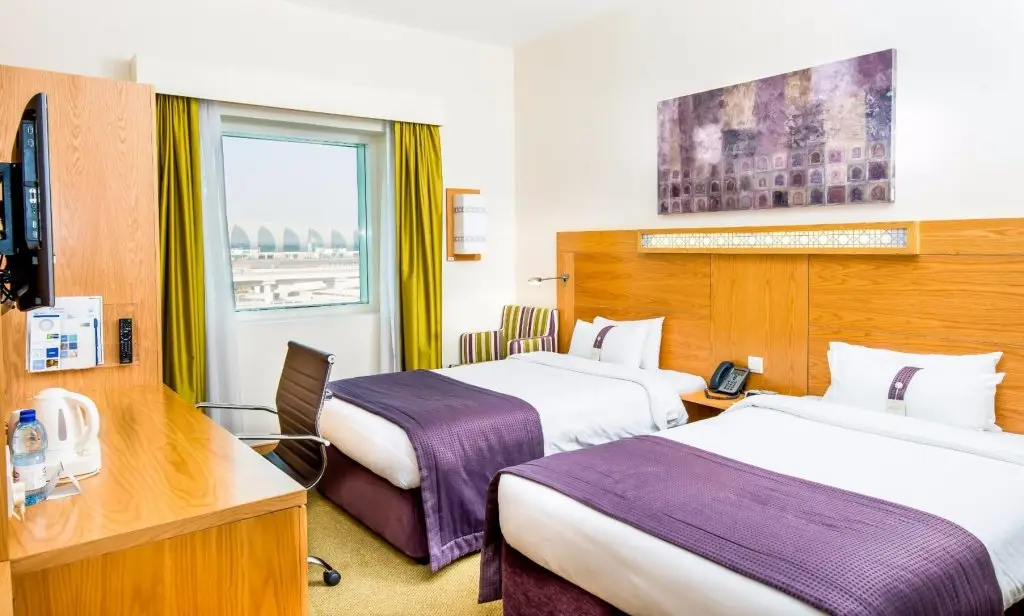 Дубай: Holiday Inn Express Dubai Airport an IHG Hotel