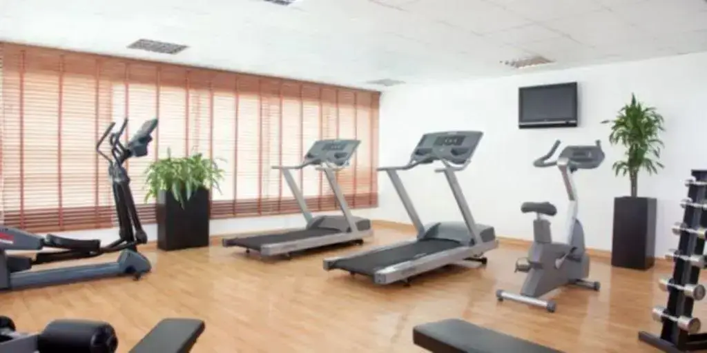 Дубай: Holiday Inn Express Dubai Airport an IHG Hotel