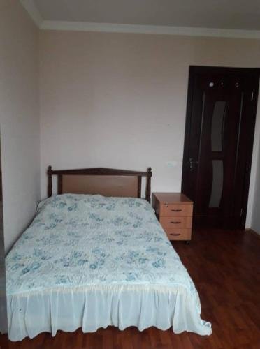 Тбилиси: Hostel on Tskhvedadze 30a