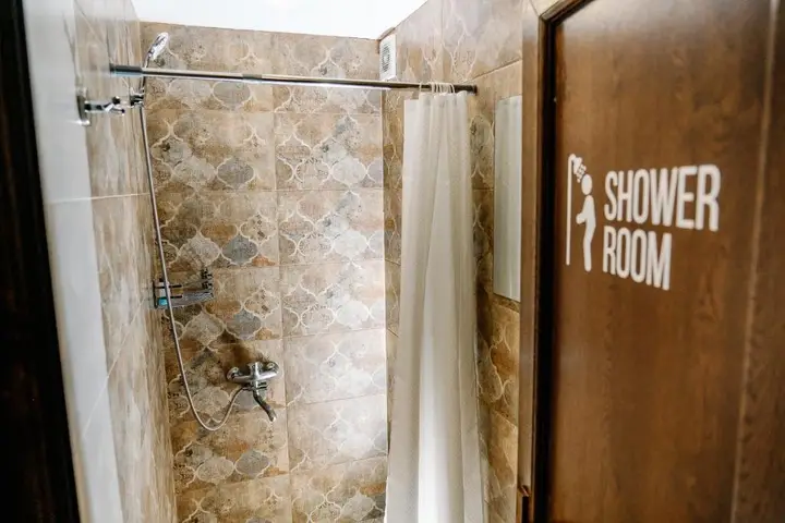 Батуми: Hostel Re