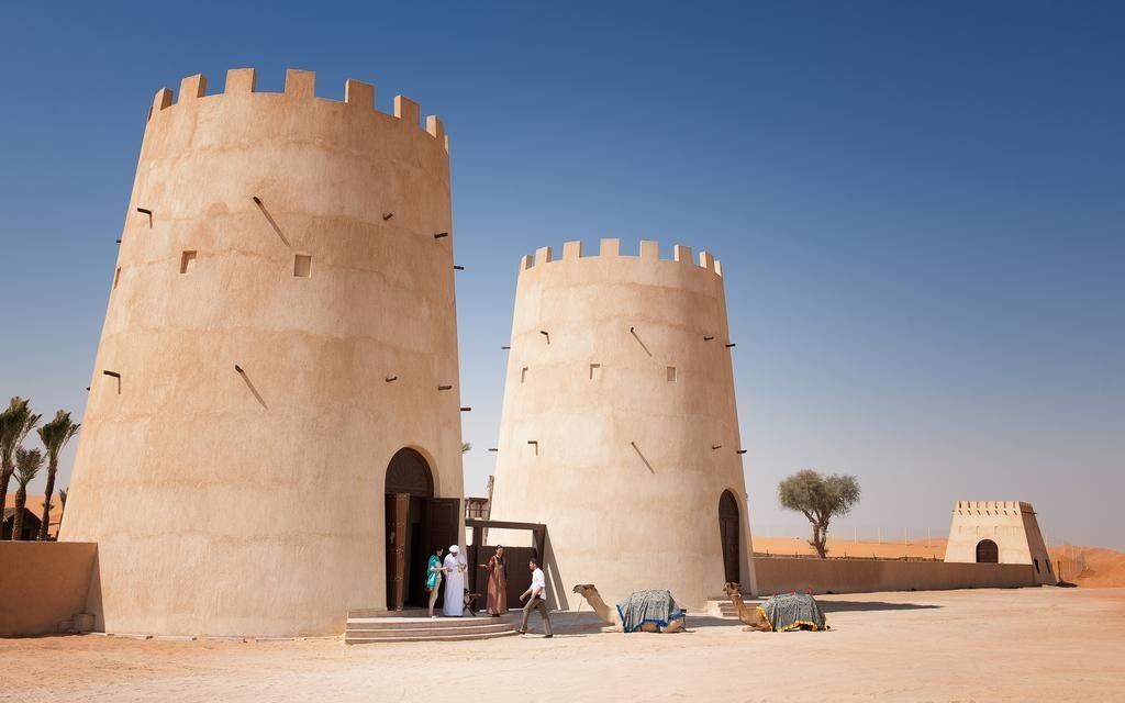 Аль-Хатим: Arabian Nights Village