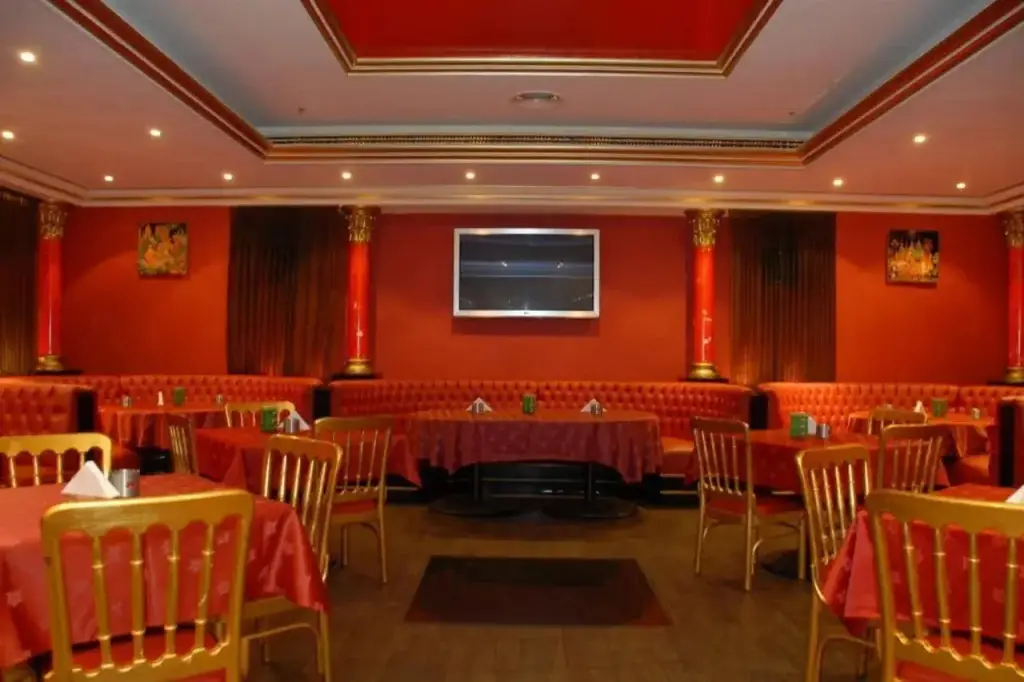 Дубай: Moscow Hotel