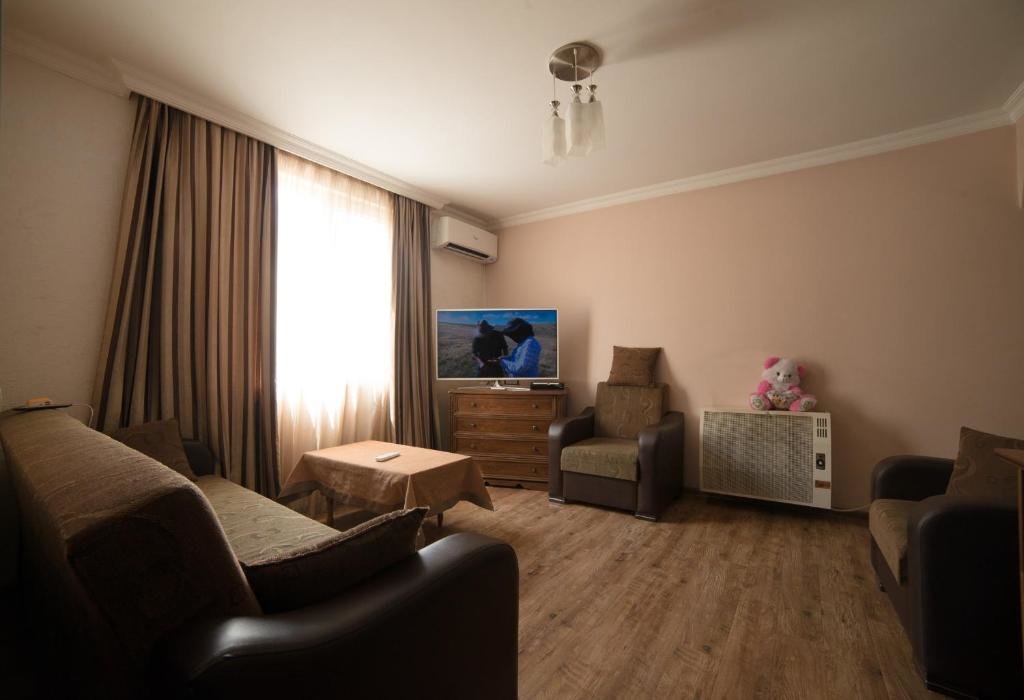 Батуми: Angisa Apartment