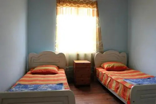Уреки: Hotel Mirage