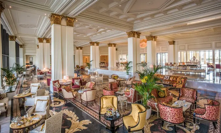 Дубай: Отель Palazzo Versace Dubai