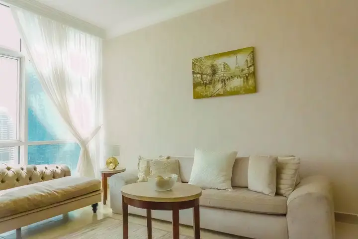 Дубай: Premium 1 BR with Partial Dubai Marina View