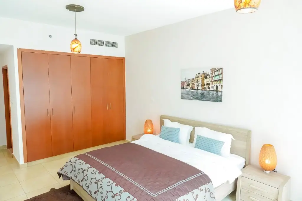 Дубай: Premium 1 BR with Partial Dubai Marina View