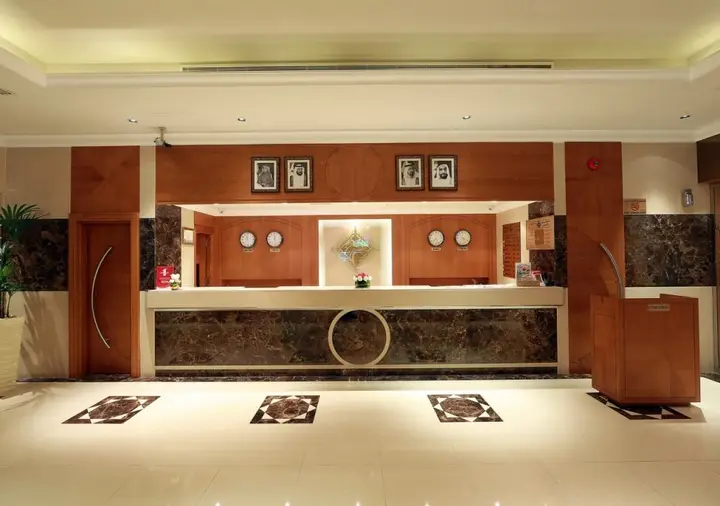 Дубай: Al Khaleej Palace Deira Hotel