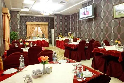 Rose Garden Hotel Apartments - Bur Dubai — фото 1