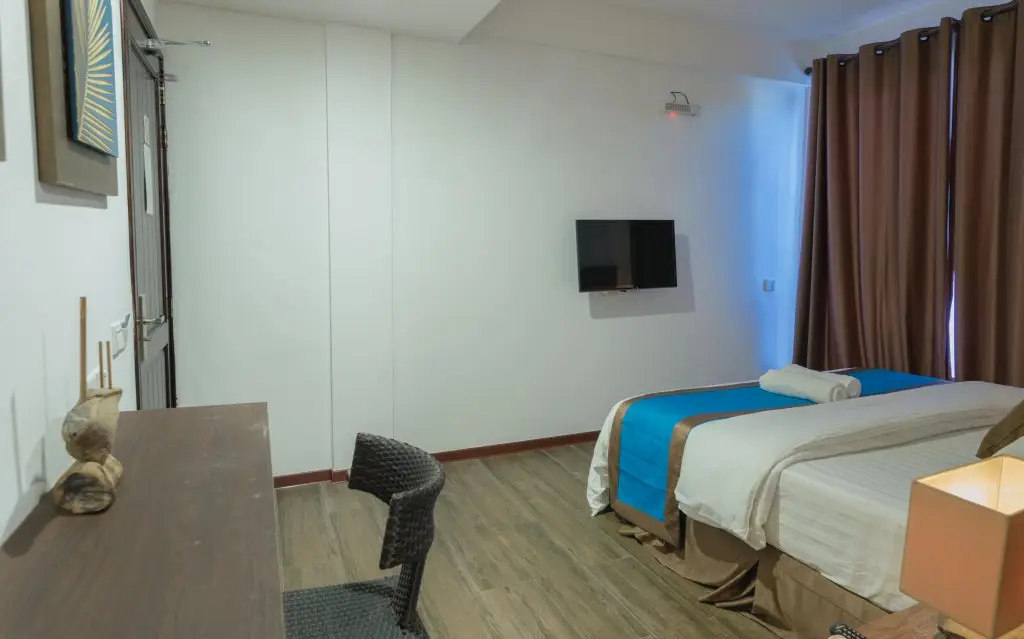 Маафуши (Атолл Каафу): Отель Aquzz Inn & Spa