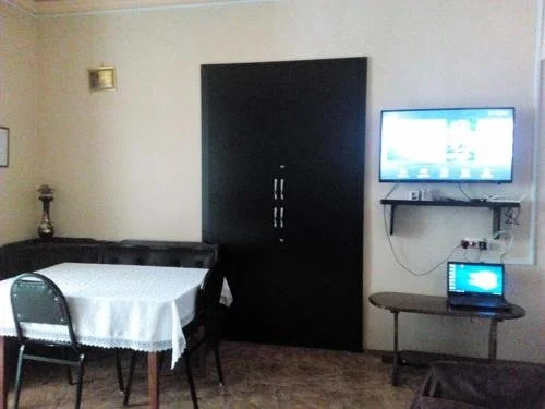 Кварели: Guest House Duruji