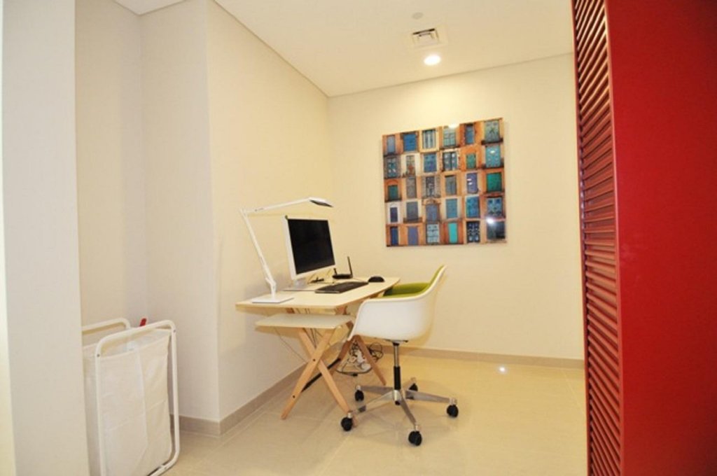 Дубай: Amazing Two bedroom in Panorama - The Greens