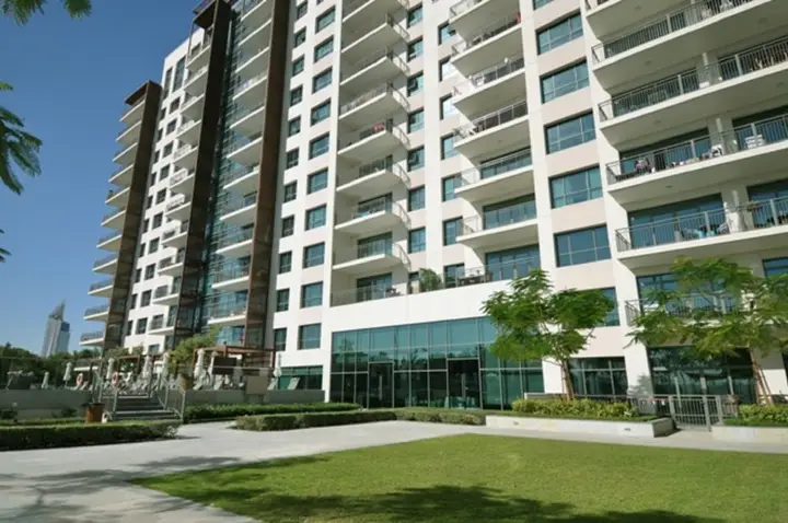 Дубай: Amazing Two bedroom in Panorama - The Greens