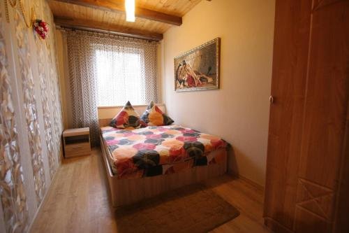 Большой Тростенец: Guest House Zayamnae