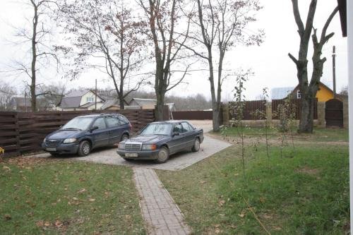 Большой Тростенец: Guest House Zayamnae