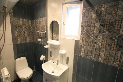 Большой Тростенец: Guest House Zayamnae