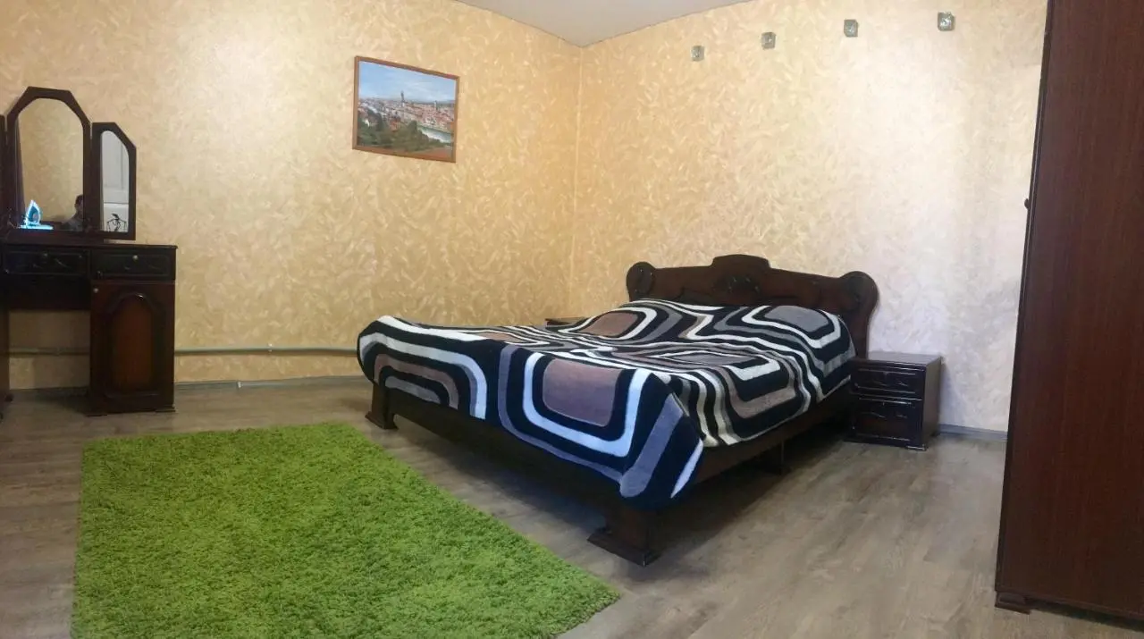 Пятигорск: Дом в центре