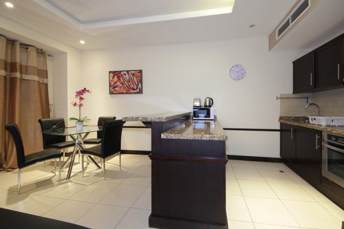 Дубай: Beautiful 1BHK in BURJ Residence 4 - 205