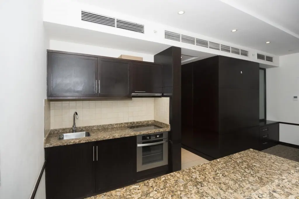 Дубай: Beautiful One Bedroom In Burj Residence 4