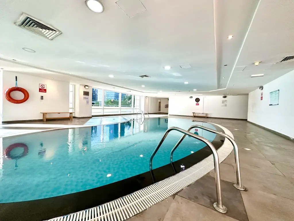 Дубай: Апартаменты Marco Polo - Wonderful Apt With Beautiful full Lake Views