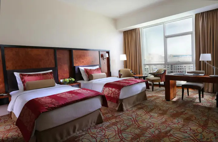Дубай: Millennium Airport Hotel Dubai