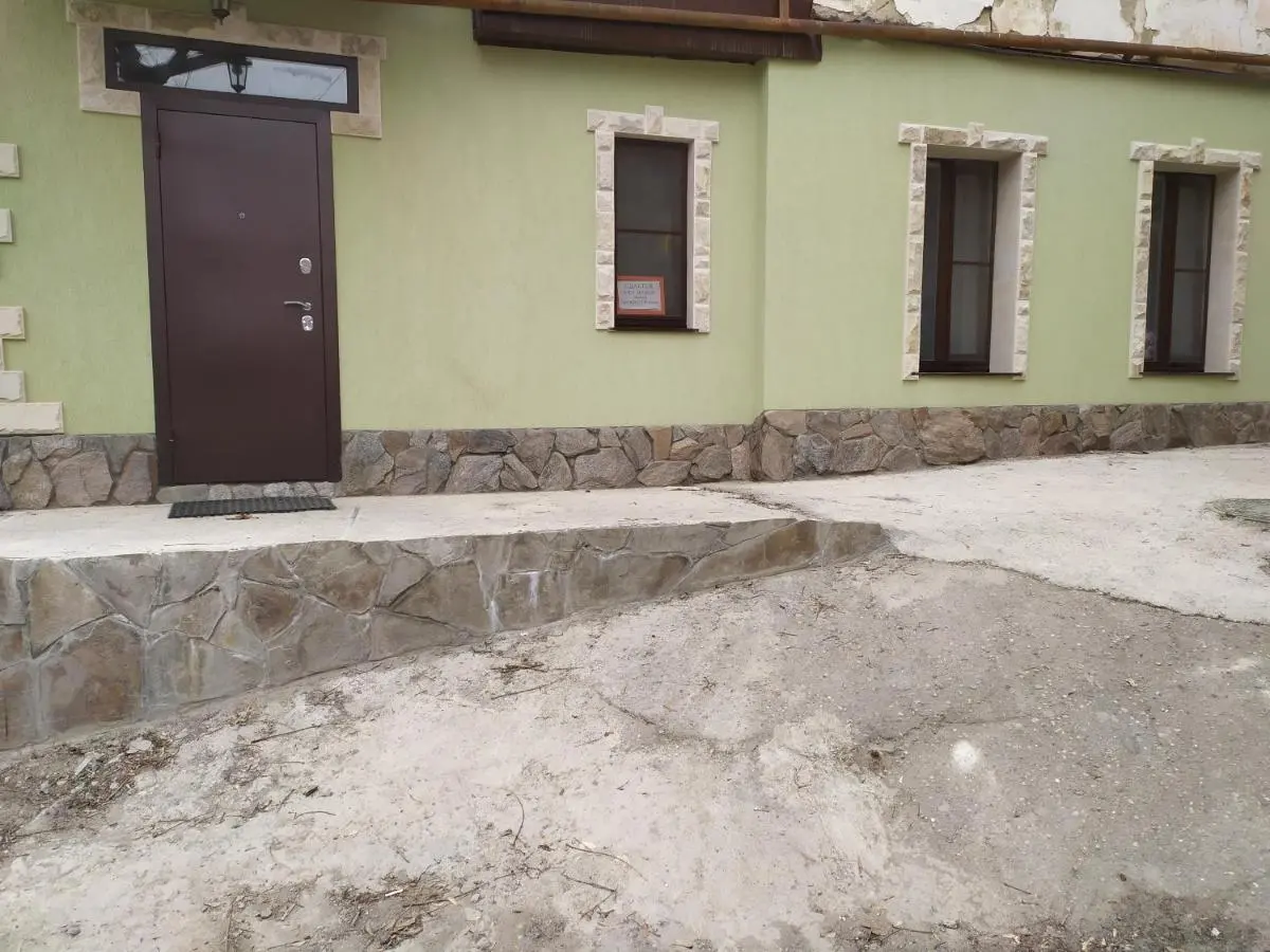 Кисловодск: К. Маркса 6, кв23