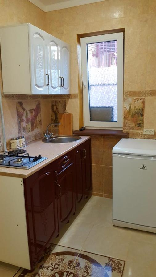 Кисловодск: К. Маркса 6, кв23
