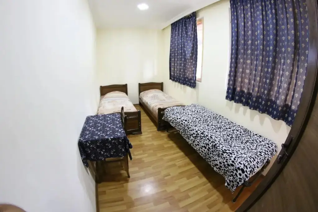 Местиа: Guest House Keti Margiani