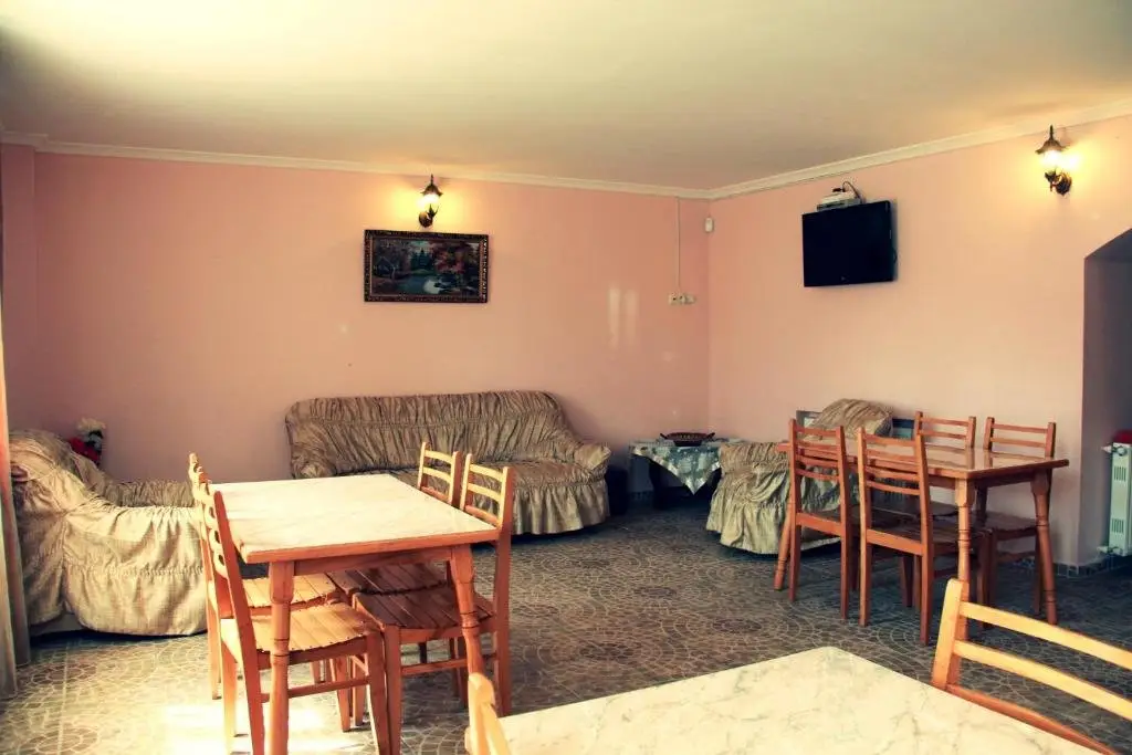Бакуриани: PremierHouse