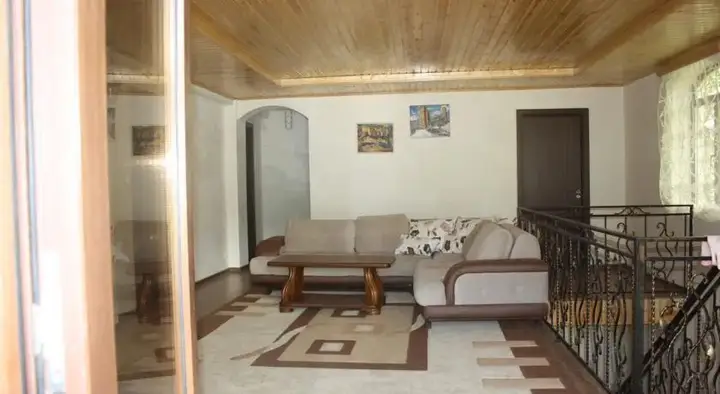 Местиа: Laghami Guest house