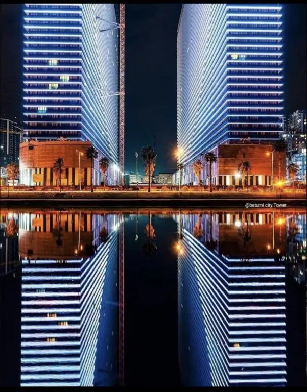 Батуми: Апарт-отель V&V Orbi City