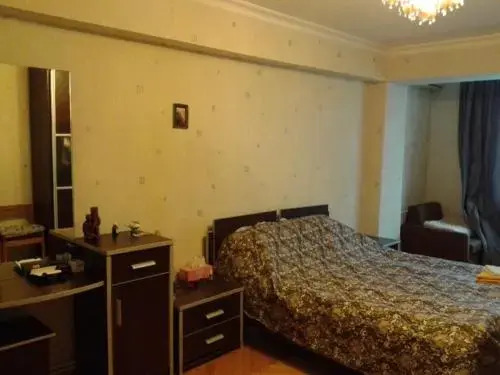 Баку: Apartment on Gadzhibekova 27