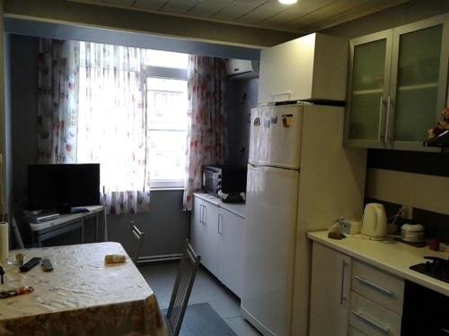 Баку: Apartment on Gadzhibekova 27