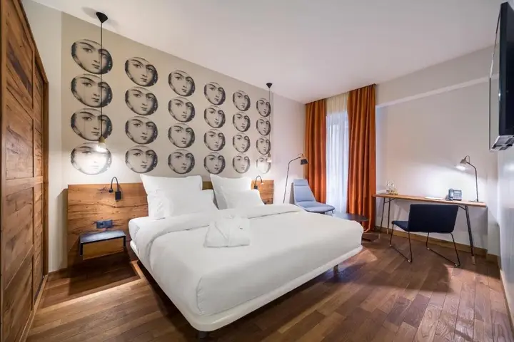 Тбилиси: Hotel Shota @ Rustaveli Boutique Hotel Mimino