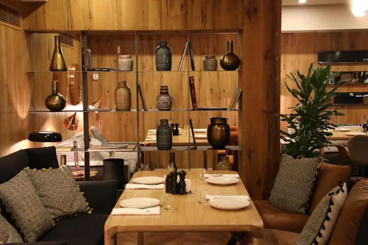 Тбилиси: Hotel Shota @ Rustaveli Boutique Hotel Mimino