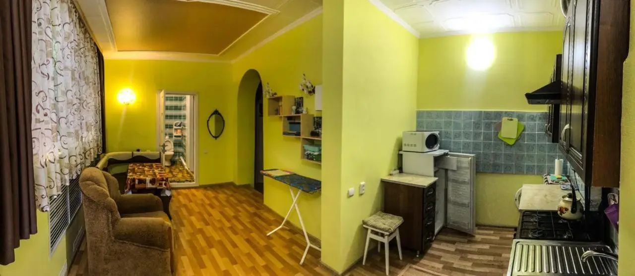 Кисловодск: Апартаменты у Нарзанной галереи