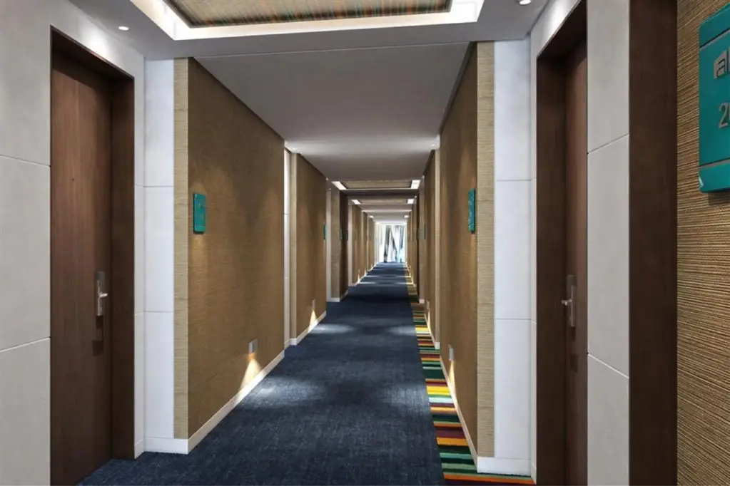 Дубай: Aloft Dubai South