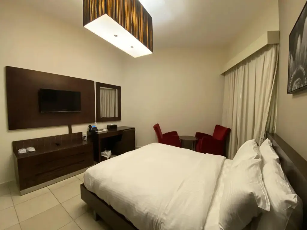 Дубай: RAF Hotel Apartment