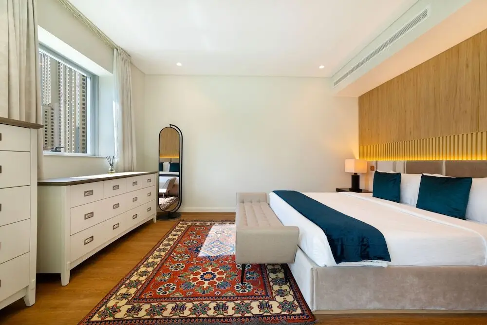 Дубай: Maison Privee - Stunning 3-Floor Villa w/ Kids Room and Rooftop Terrace over Dubai Marina