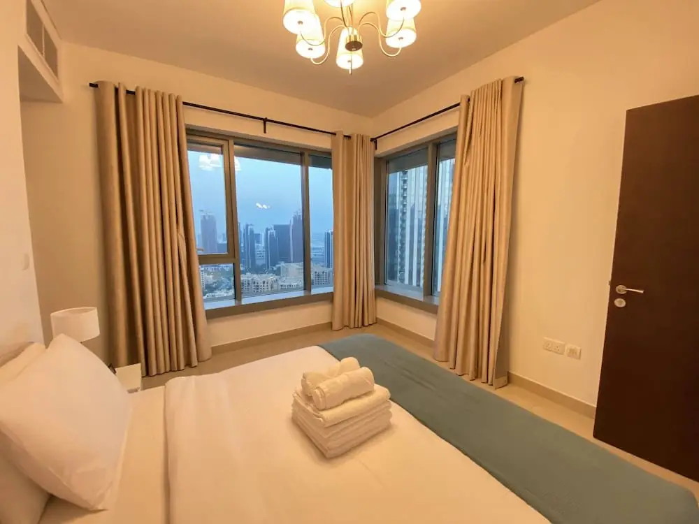 Дубай: Lux BnB I 29 Burj BLVD I Pool Views