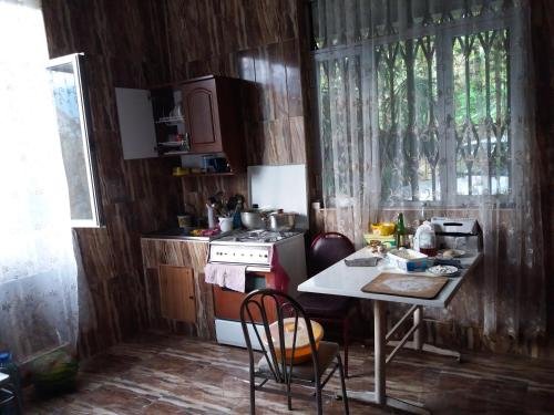 Батуми: Guest house Dia 3