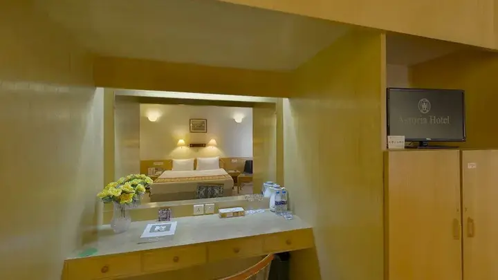 Дубай: Grand Astoria Hotel