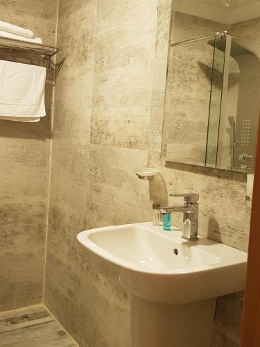 Батуми: ASHTAL beach HOTEL 17\14