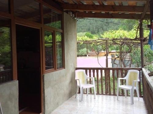 Боржоми: Guesthouse Megi on Robaqidze 6