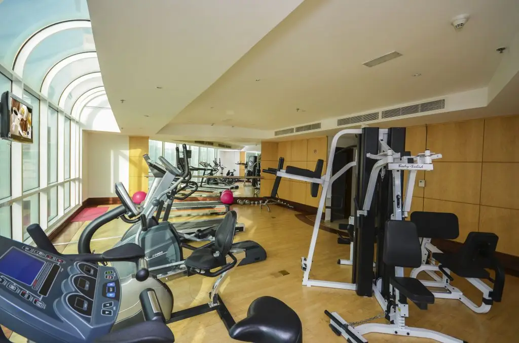 Дубай: Parkside Suites Hotel Apartment
