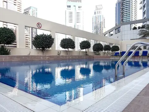Minutes From JBR Beach! Beautiful 1BR in Marina! — фото 1