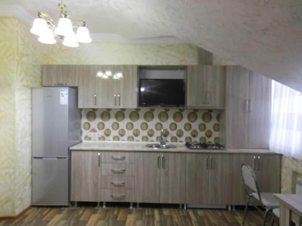 Батуми: Deutsches Appartement Hotel