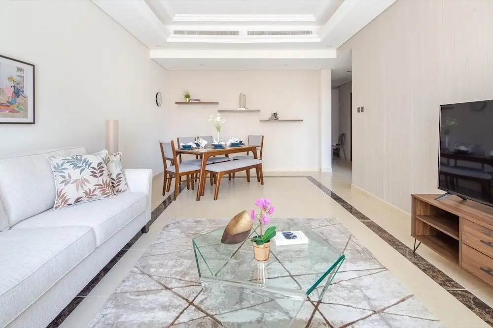 Impressive 2BR Loft W/ Study In Downtown Dubai — фото 1
