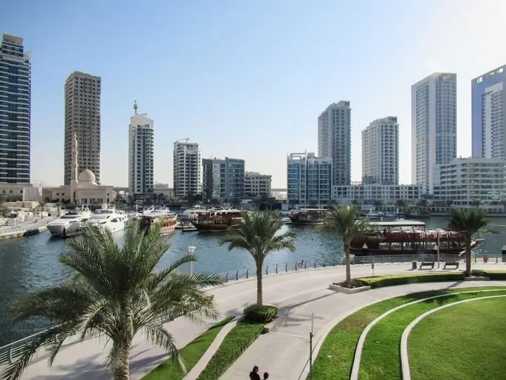 Дубай: Modern & Classy 1BR Overlooking Marina!